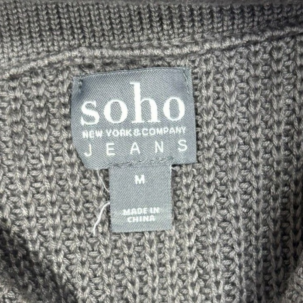 NY & Co Soho Jeans Sweater Gray Off Shoulder Cable Knit Boho Minimalist Casual M - Picture 6 of 10